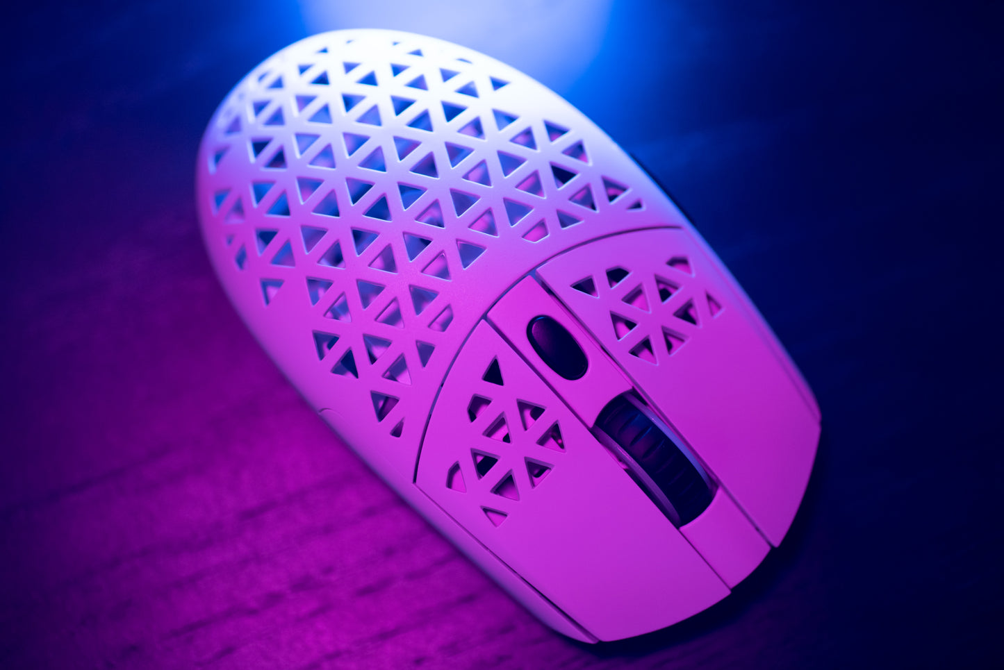 (LIMITED QUANTITY) White Gamebitions Orbit Wireless